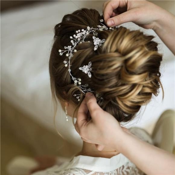 Elegant Crystal Bridal Hair Vine - Extra Long Pearl - Picture 7 of 7